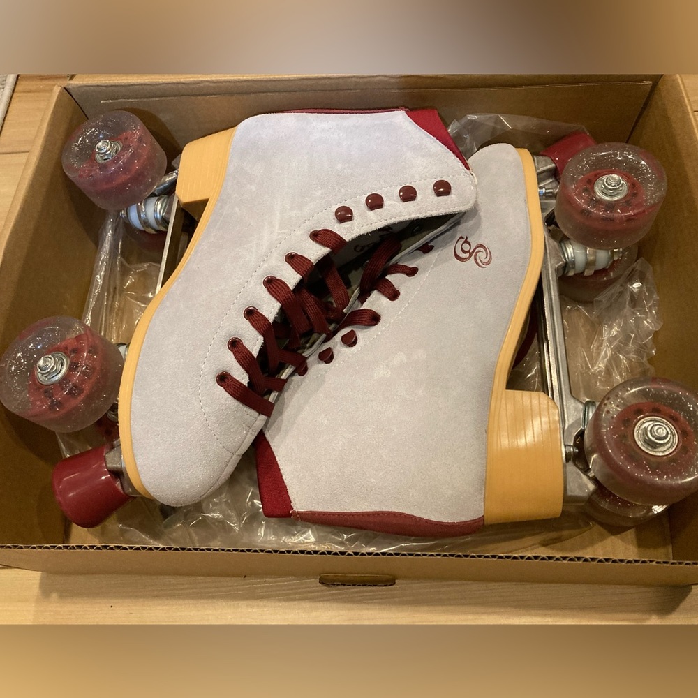 Roller Derby Candi Grl Carlin Quad Roller Skates - Blue Size 11 Womens